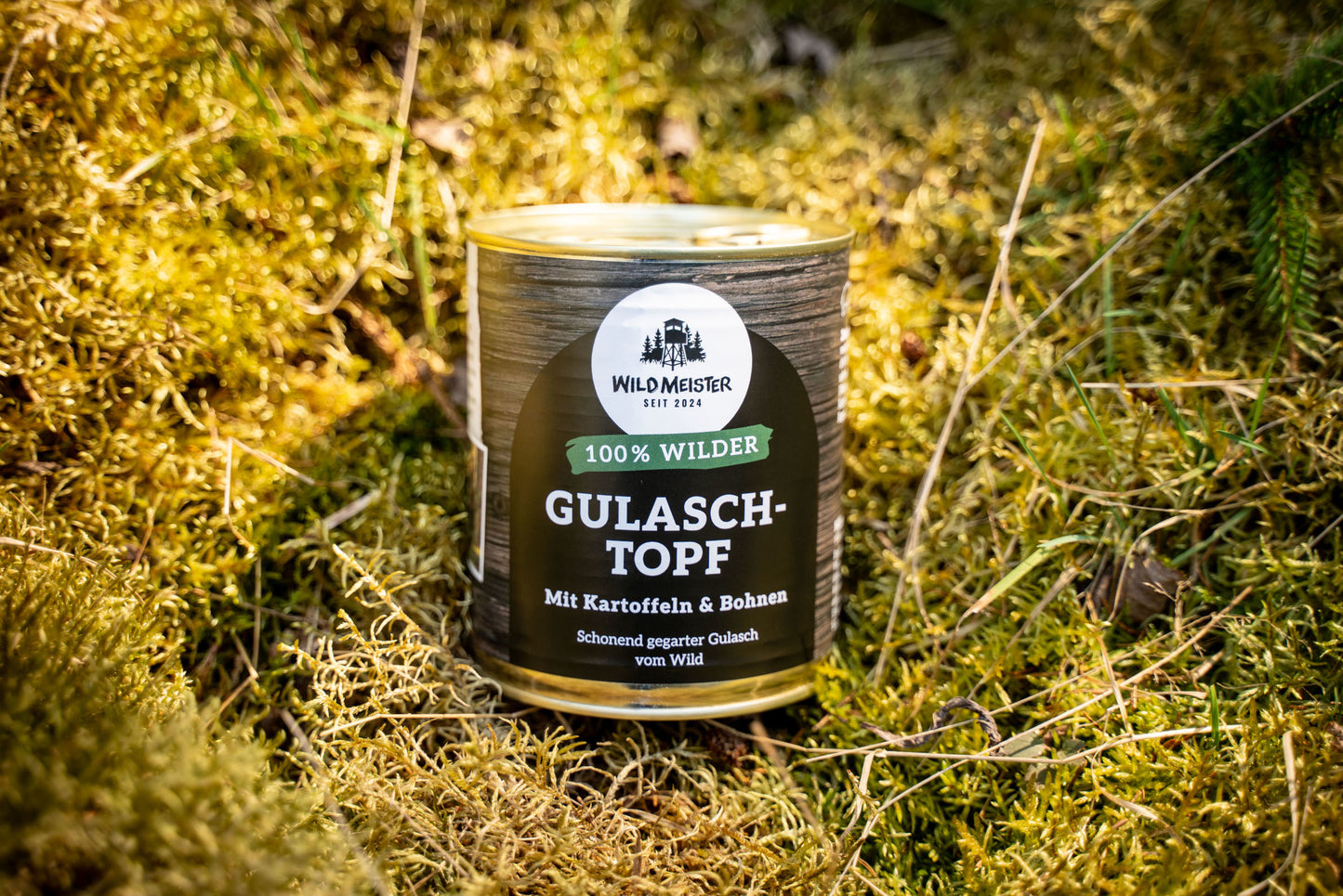 Wilder Gulaschtopf mit Kartoffeln und Bohnen